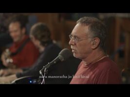 4AM Chalisa Video – Watch Krishna Das Live Bhajan