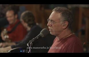4AM Chalisa Video – Watch Krishna Das Live Bhajan
